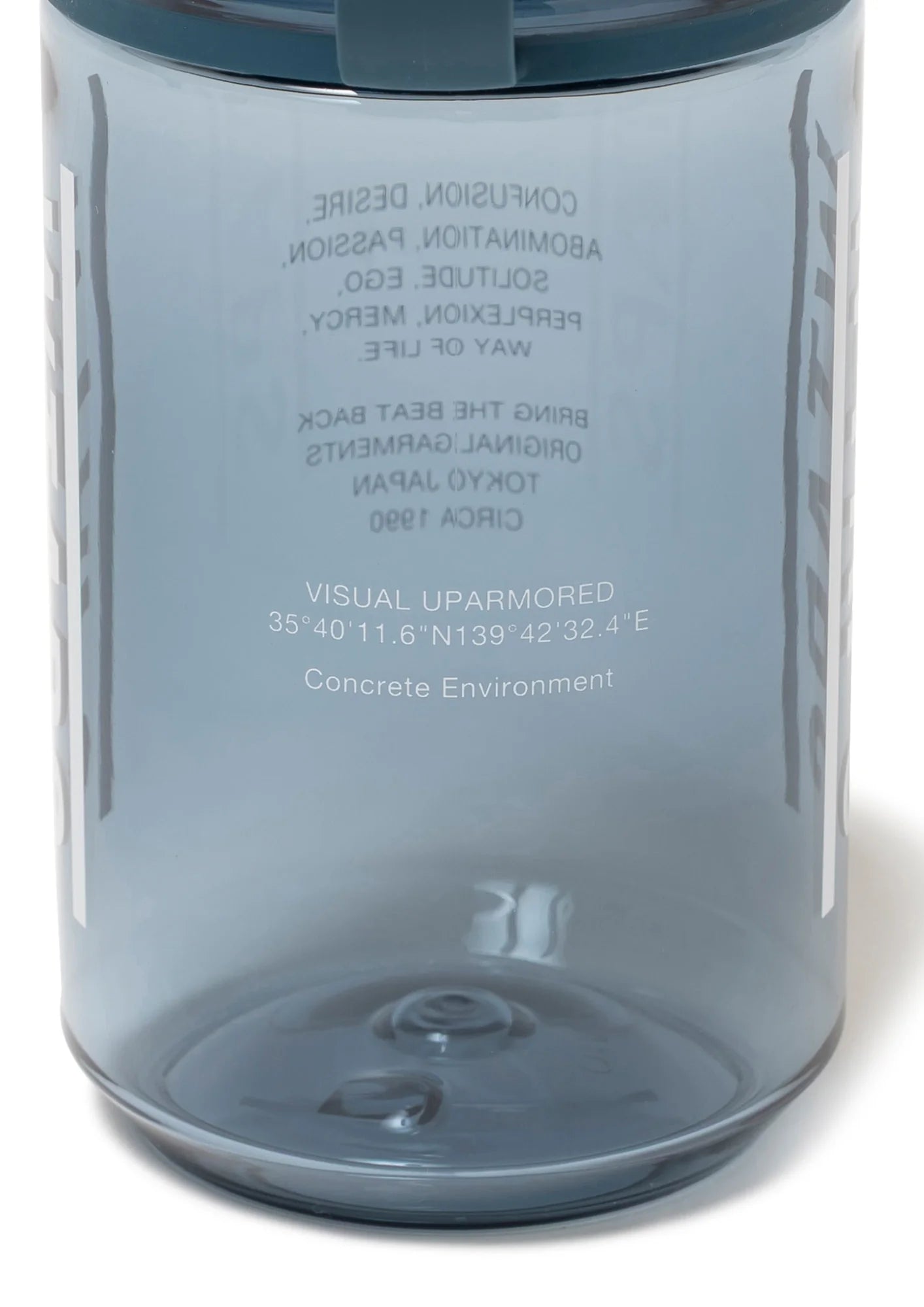 a*i様 WTAPS H2O 600ml / BOTTLE / PCT. KIN H2O 600ml / BOTTLE / PCT a*i様 WTAPS H2O 600ml / BOTTLE / PCT. KIN H2O 600ml / BOTTLE / PCT